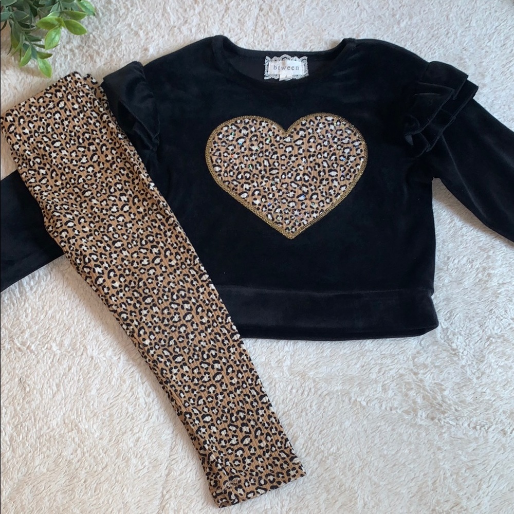 Btween Black Leopard Outfit Top & Leggings Set 4 EUC